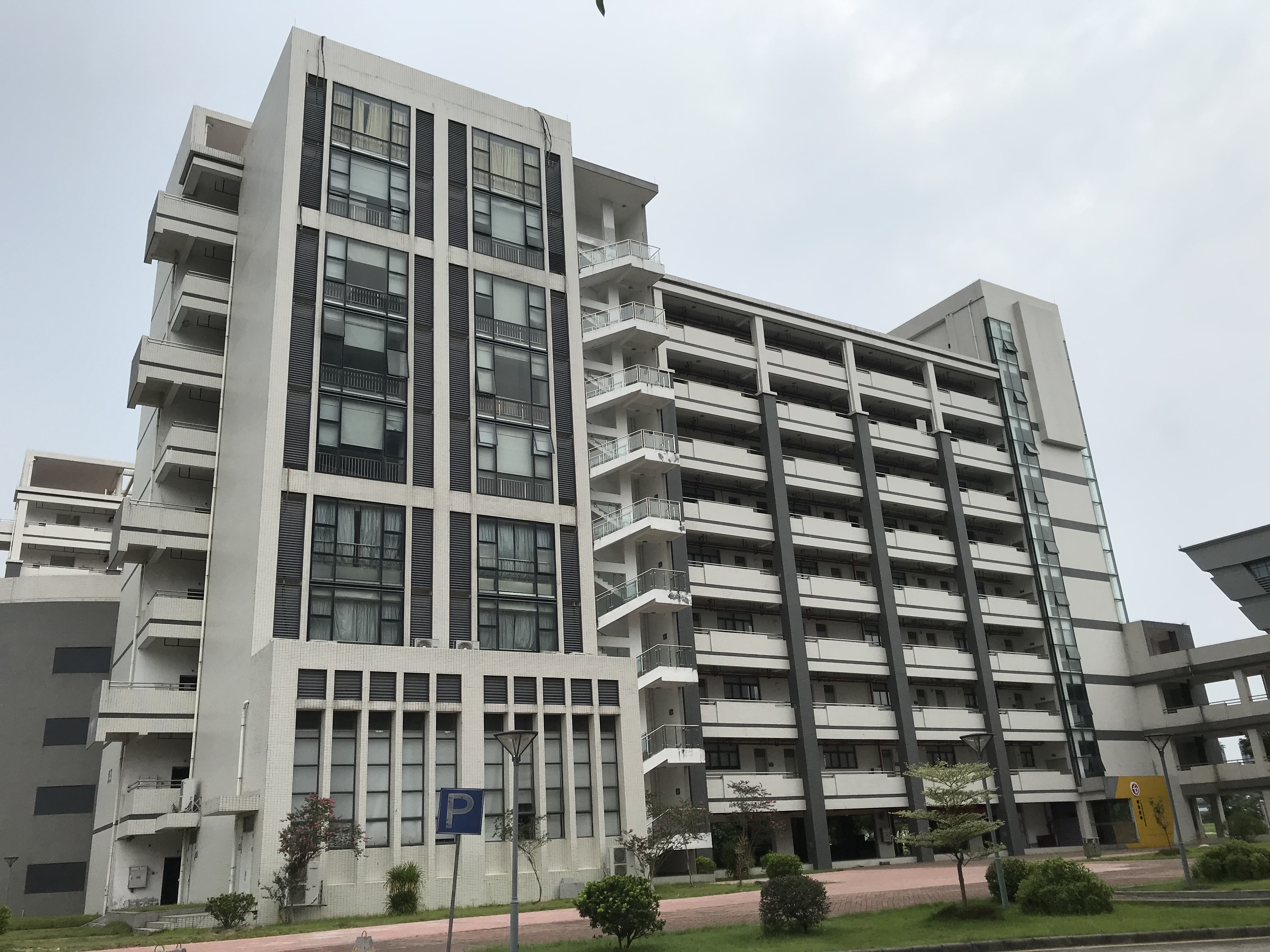 广东财经大学怎么样好不好(广东财经大学怎么样?共736位校友分享)