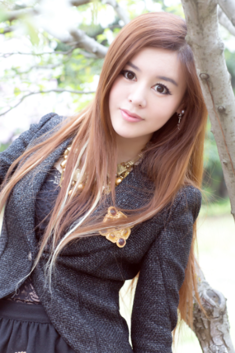  p>于文红,辽宁人,香港虞美人国际集团创始人.