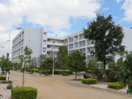 石屏高级中学