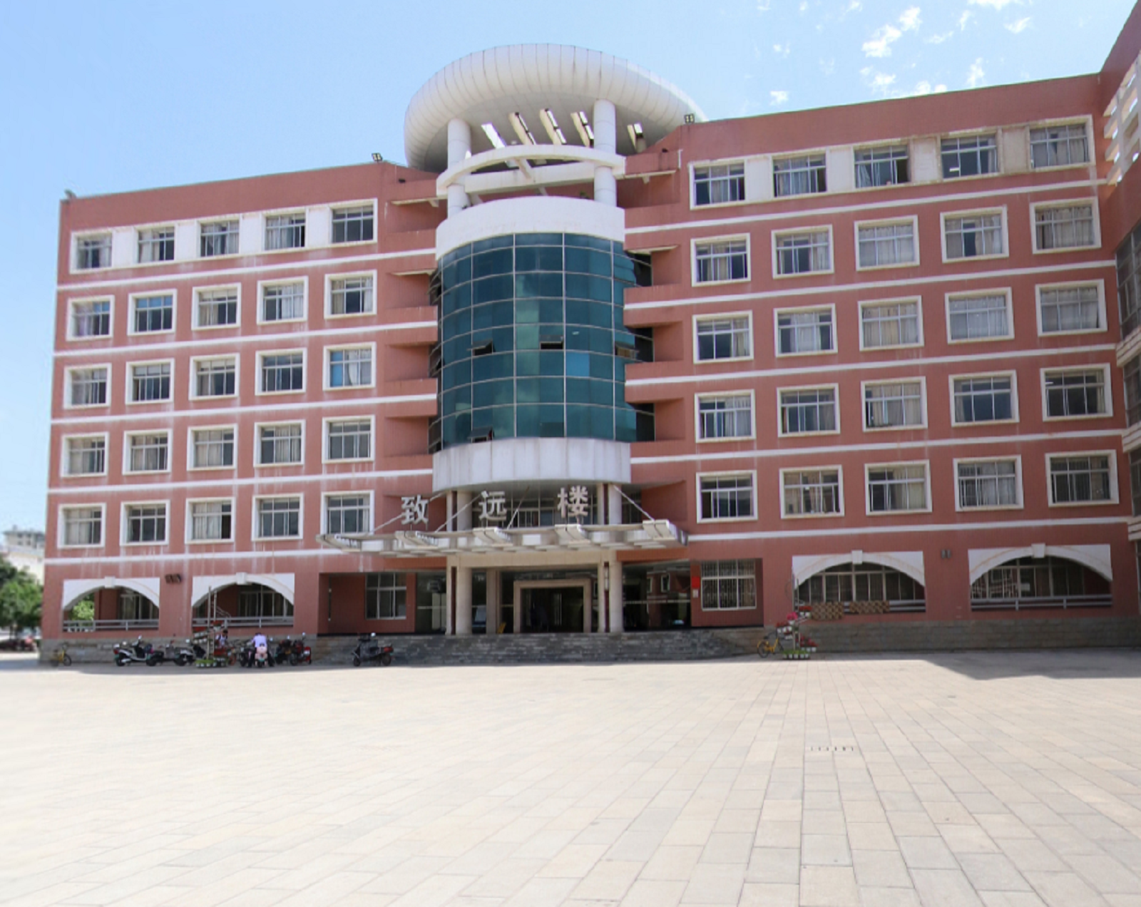  p>云南财经大学(yunnan university of finance and economics,ynufe