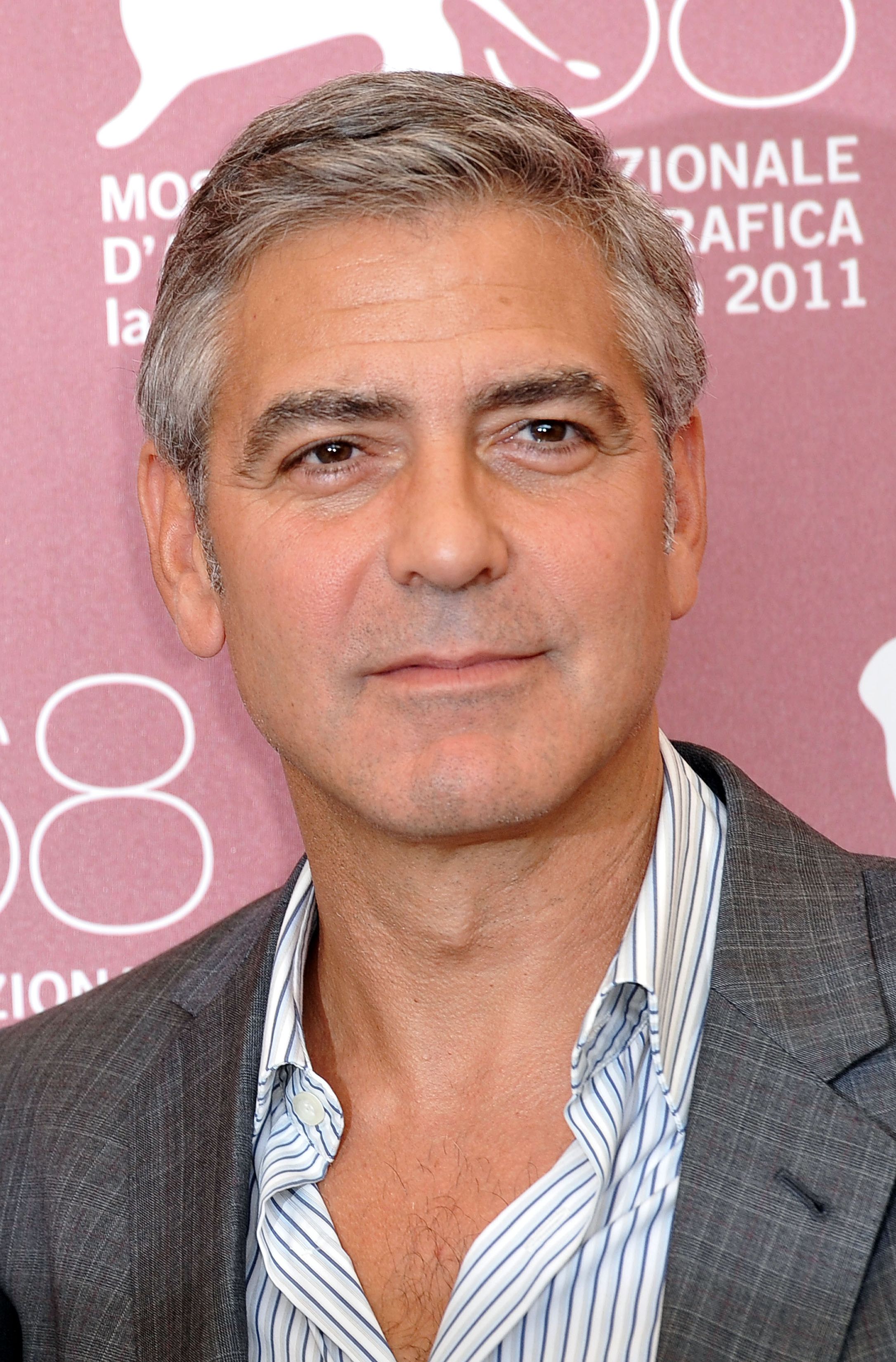  p>乔治·克鲁尼(george clooney),1961年5月6日出生于美国肯塔基州列