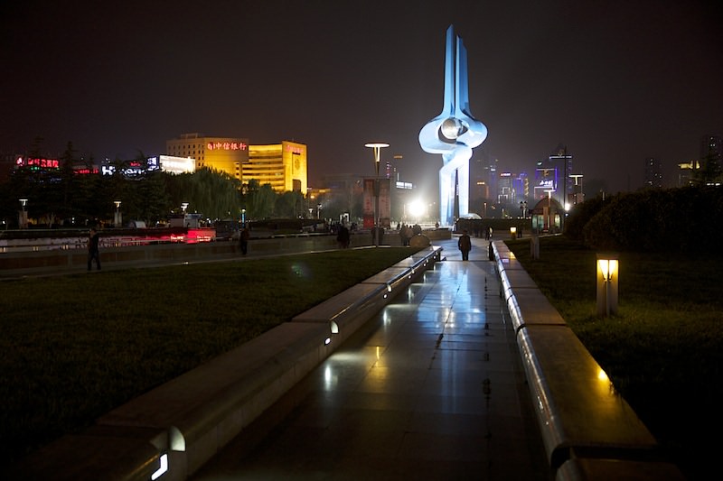  p>济南,别称 a target="_blank" href="/item/泉城/4606" data-lemma