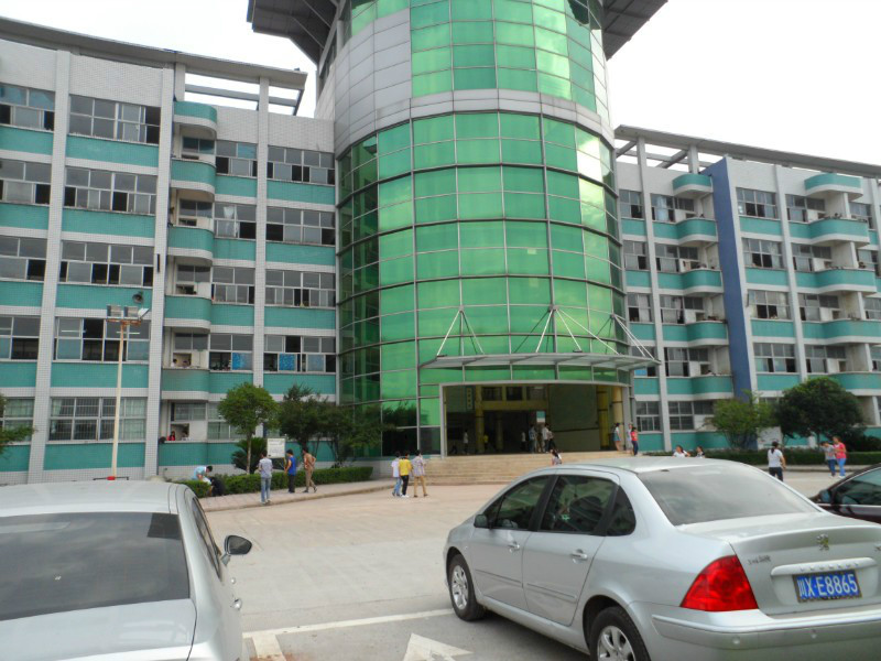 middle school of yuechi county in sichuan province),简称岳池一中