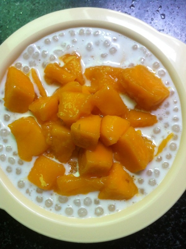 芒果椰汁西米捞