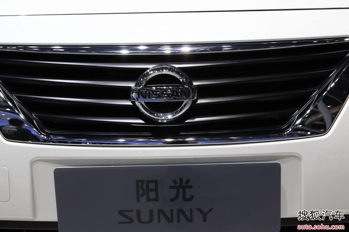  p>日产阳光是日产公司的阳光系列轿车,历史 a href="#">悠久 /a>.