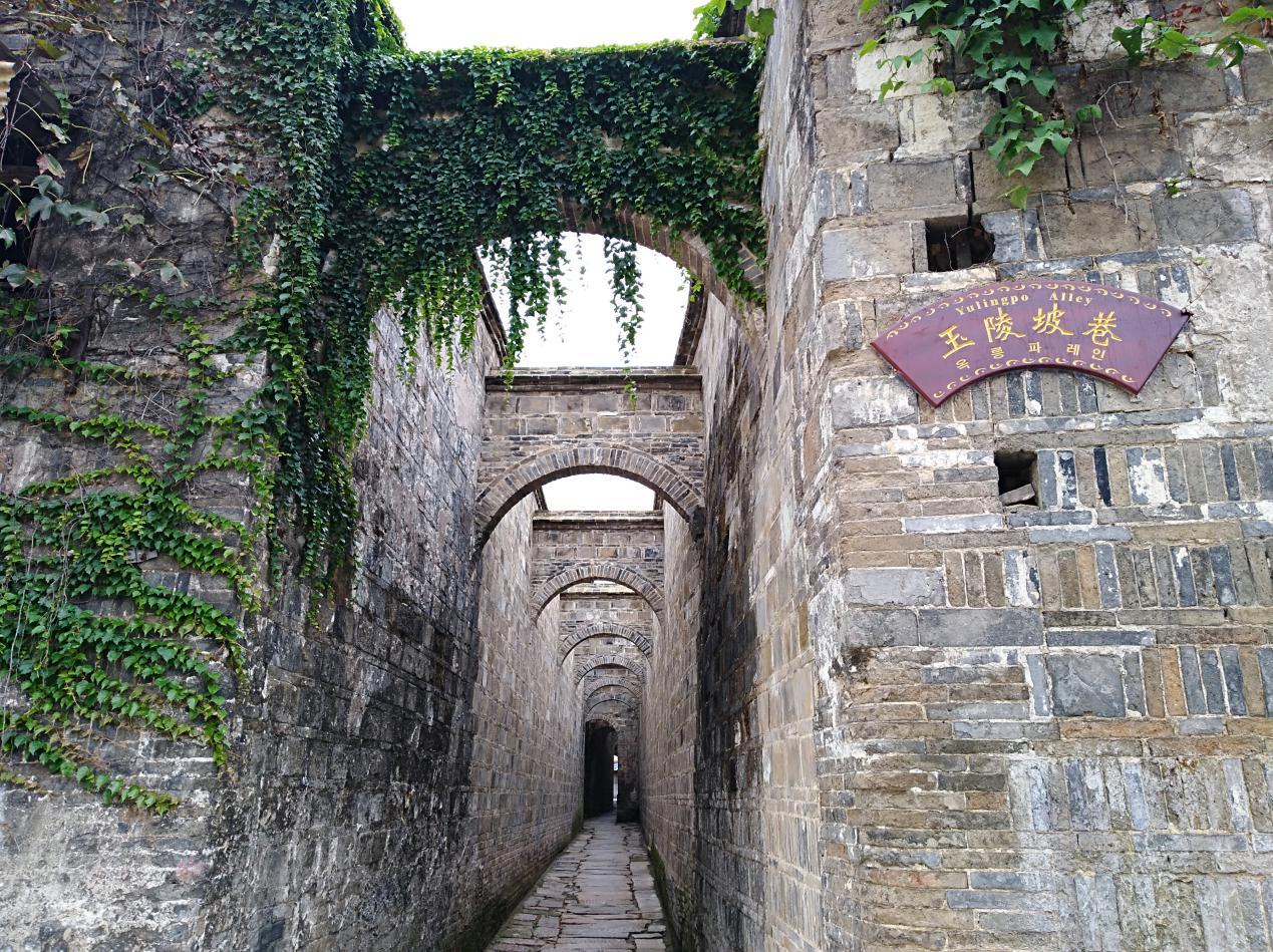  p>益阳市资阳区大码头街道地处资阳区南端,东与汽车路街道相邻,南濒 