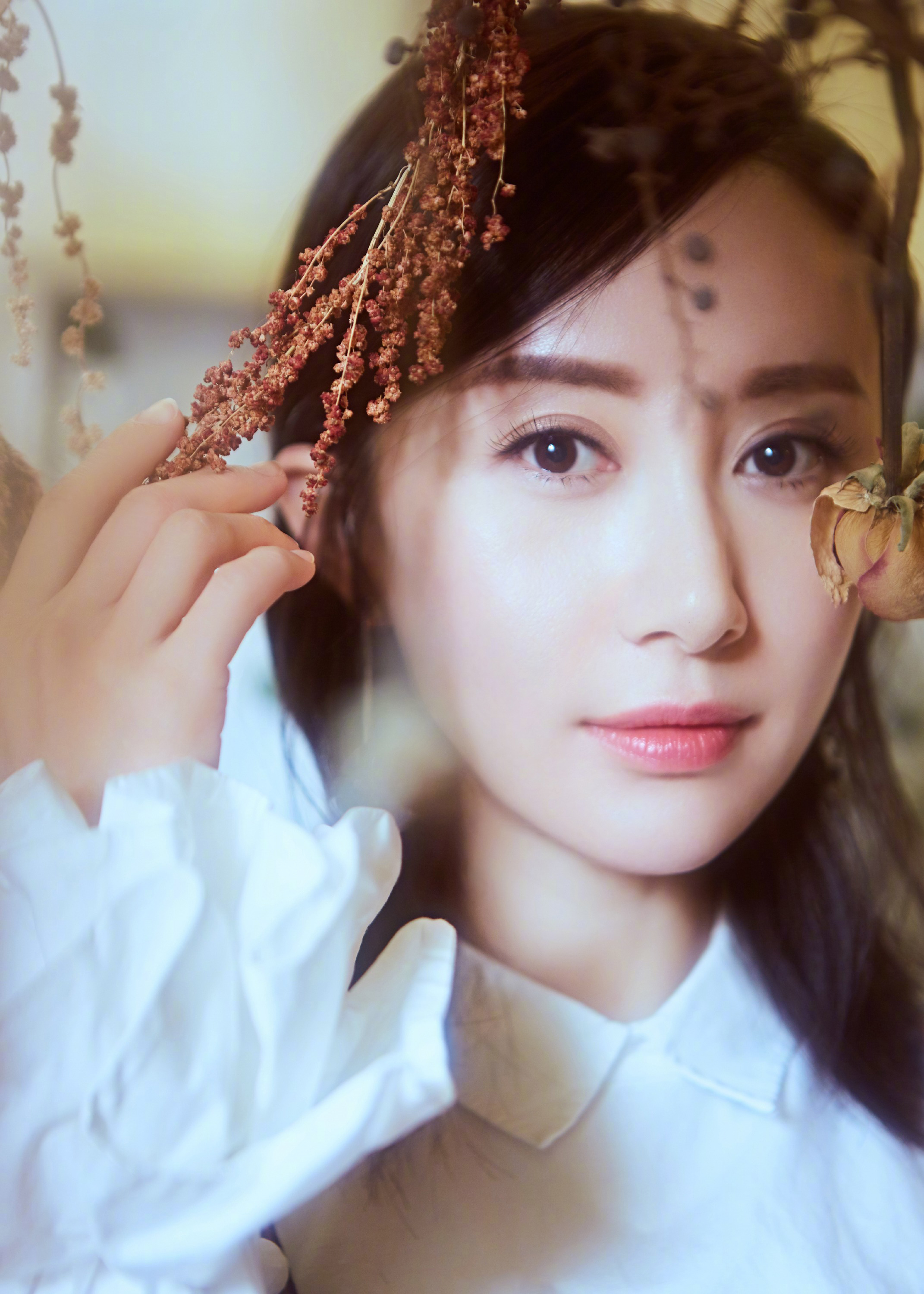 id="sutdqfzqj6wc">2 /sup>,祖籍重庆,自幼在北京长大,中国内地女演员