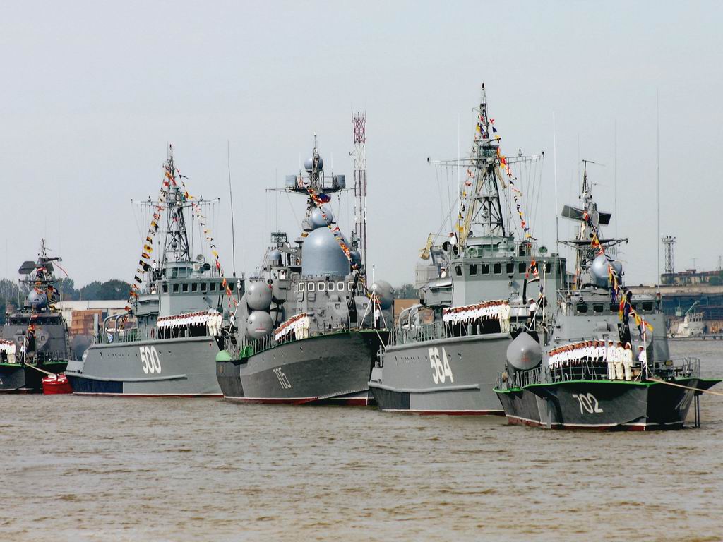  p>"毒蜘蛛"级导弹快艇为原苏联20世纪70年代后期建造,"毒蜘蛛"级导弹