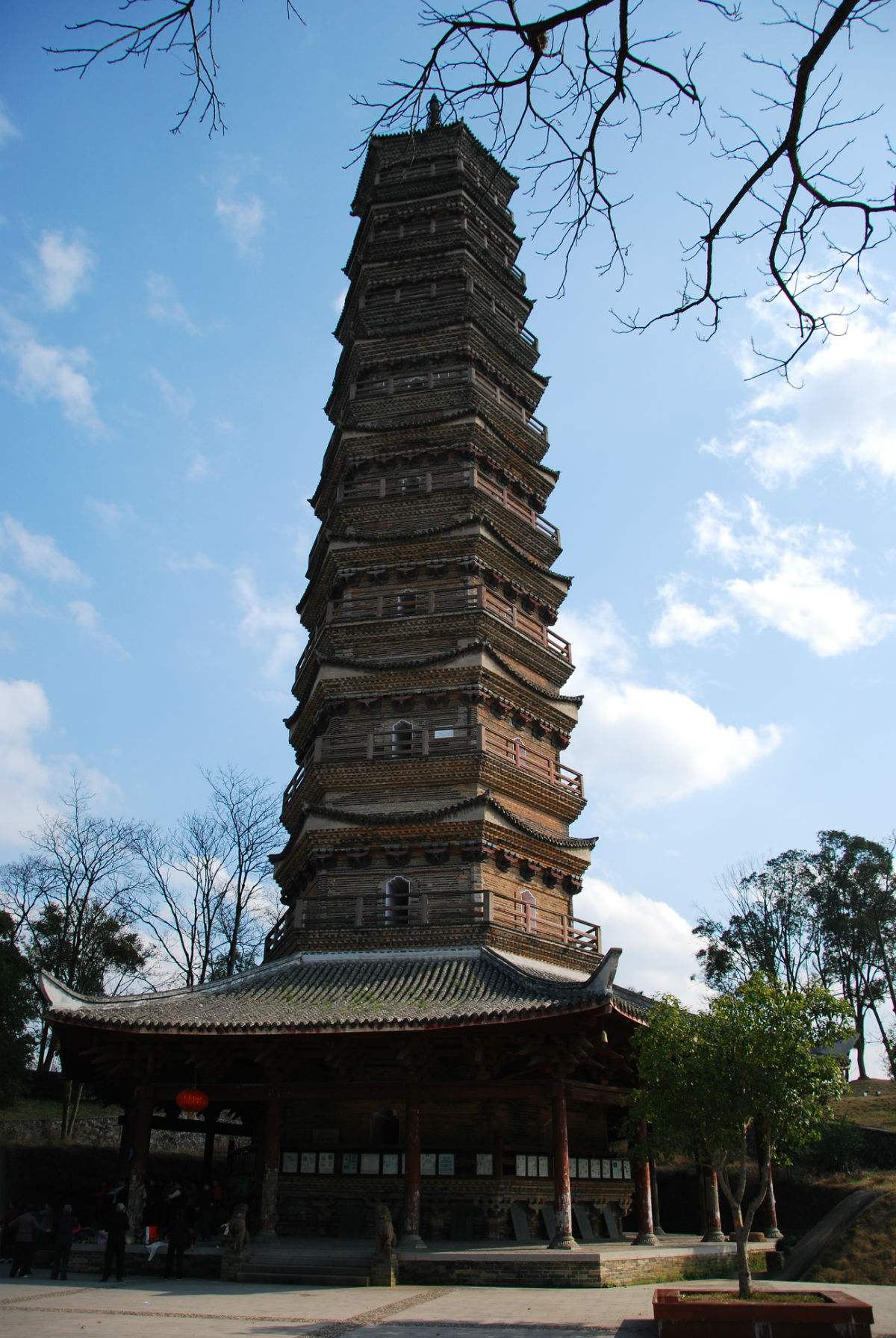  p data-id="gnx4a829n5">无为塔建于宋代,江西省重点文物保护单位