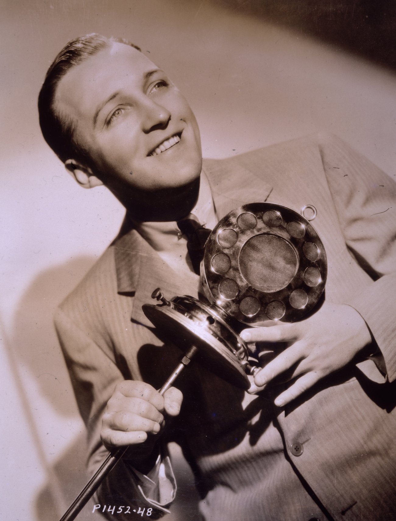 贝/1549365" data-lemmaid="1549365">平·克劳斯贝 /a>(bing crosby