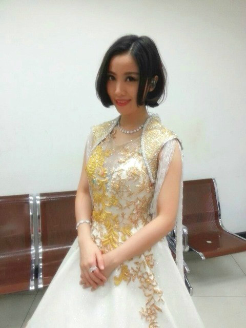 姚贝娜