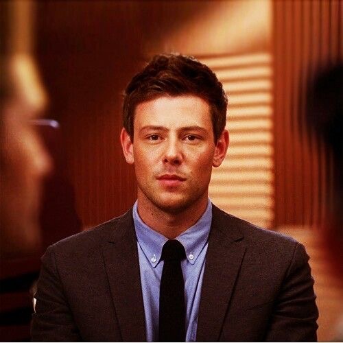  p>科里·蒙蒂思(cory monteith,1982年5月11日-2013年7月13日),出生