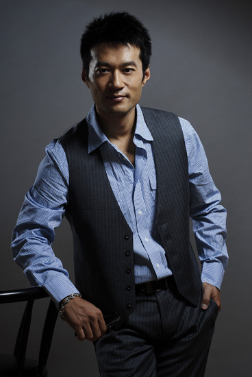  p>谭凯,1972年1月13日出生于山东省青岛市,中国内地影视男演员,毕业