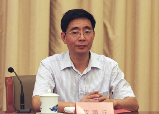  p>罗勇兵,男,1965年7月出生,江西省赣州市南康区人,1988年7月毕业于