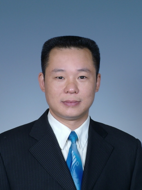 洪平秋,宁波市委组织部干部一处原副处长