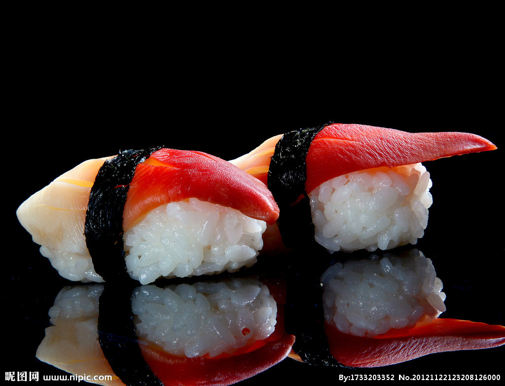 三文鱼北极贝鲜虾手握寿司