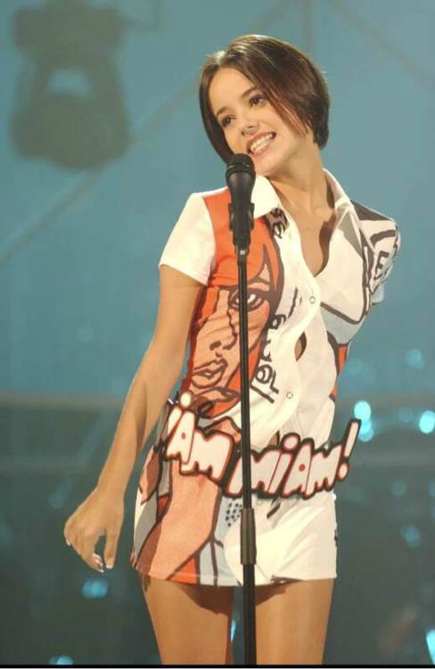  p>艾莉婕(alizée jacotey),1984年出生于 a target="_blank" href="