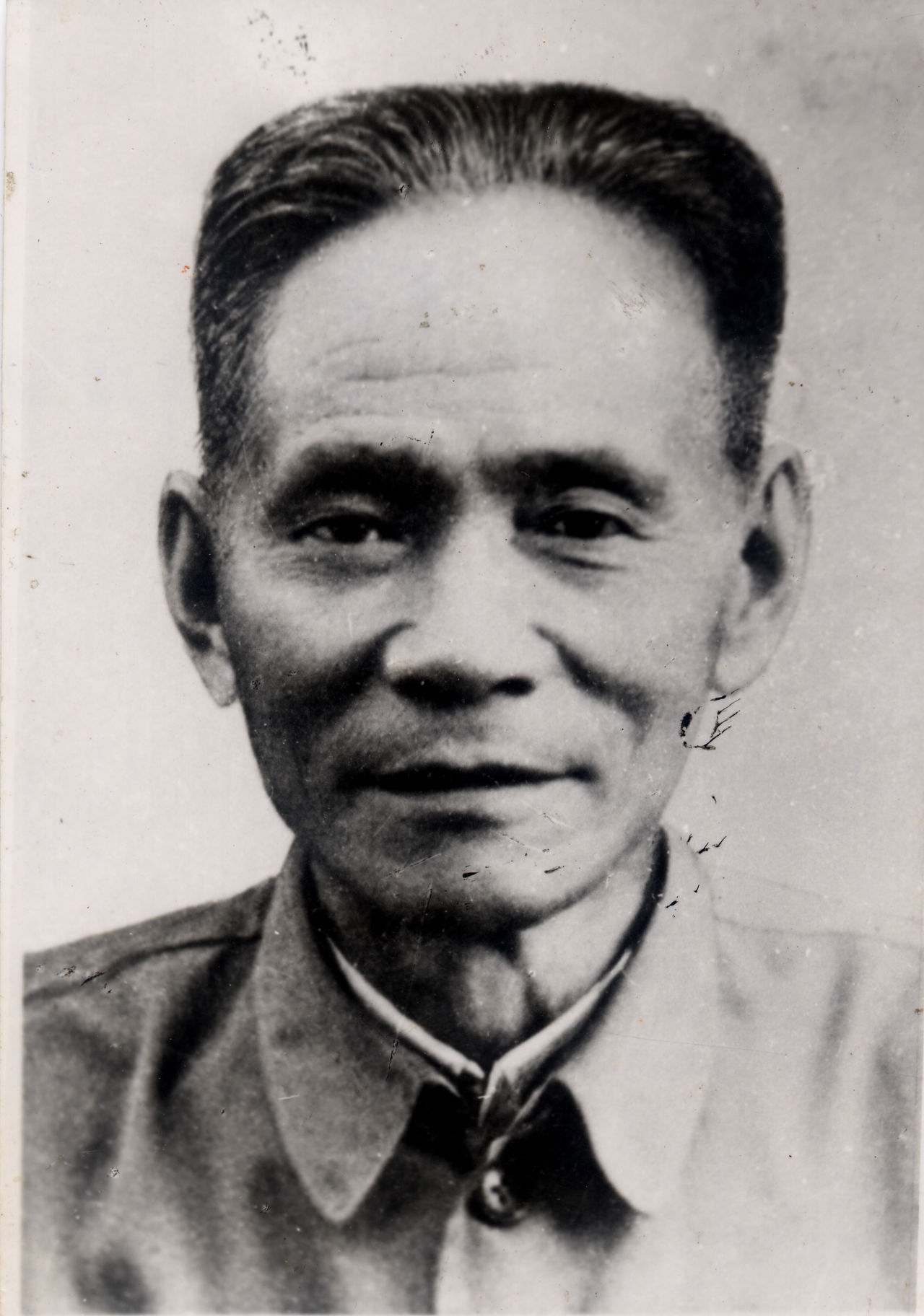 谷文昌