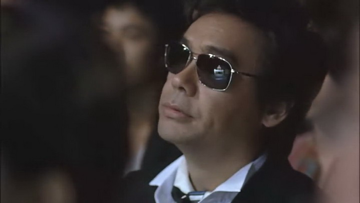  p>《我要成名》是2006年亚洲第一电影有限公司出品的一部娱乐圈纪实