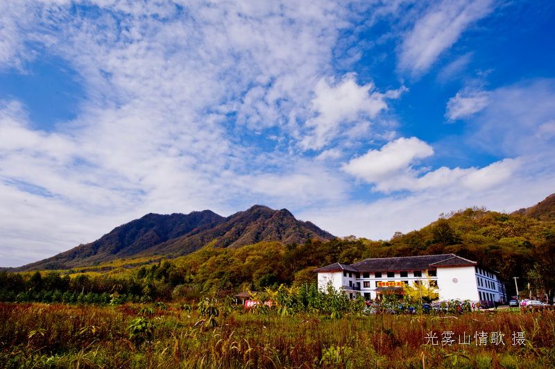 data-lemmaid="3784343">光雾山 /a>位于四川省 a target="_blank"