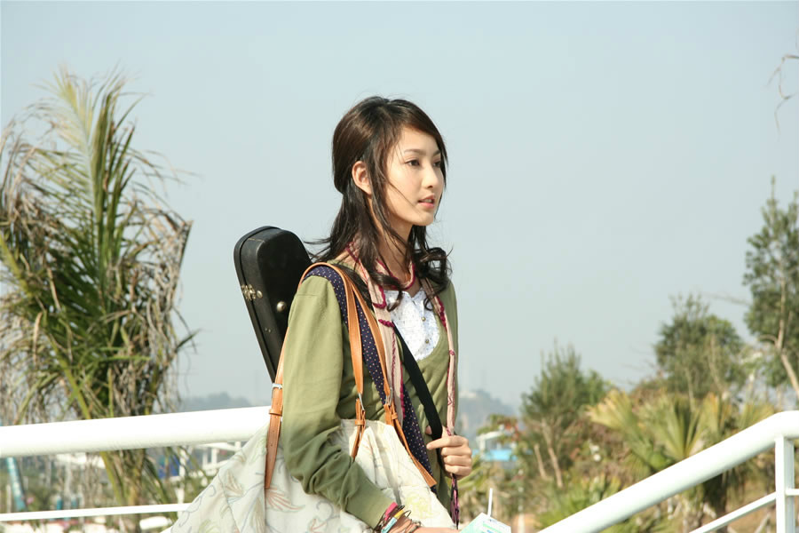  p>娜塔玻·提米露克(taew),1989年2月6日出生于泰国,泰国3台女演员