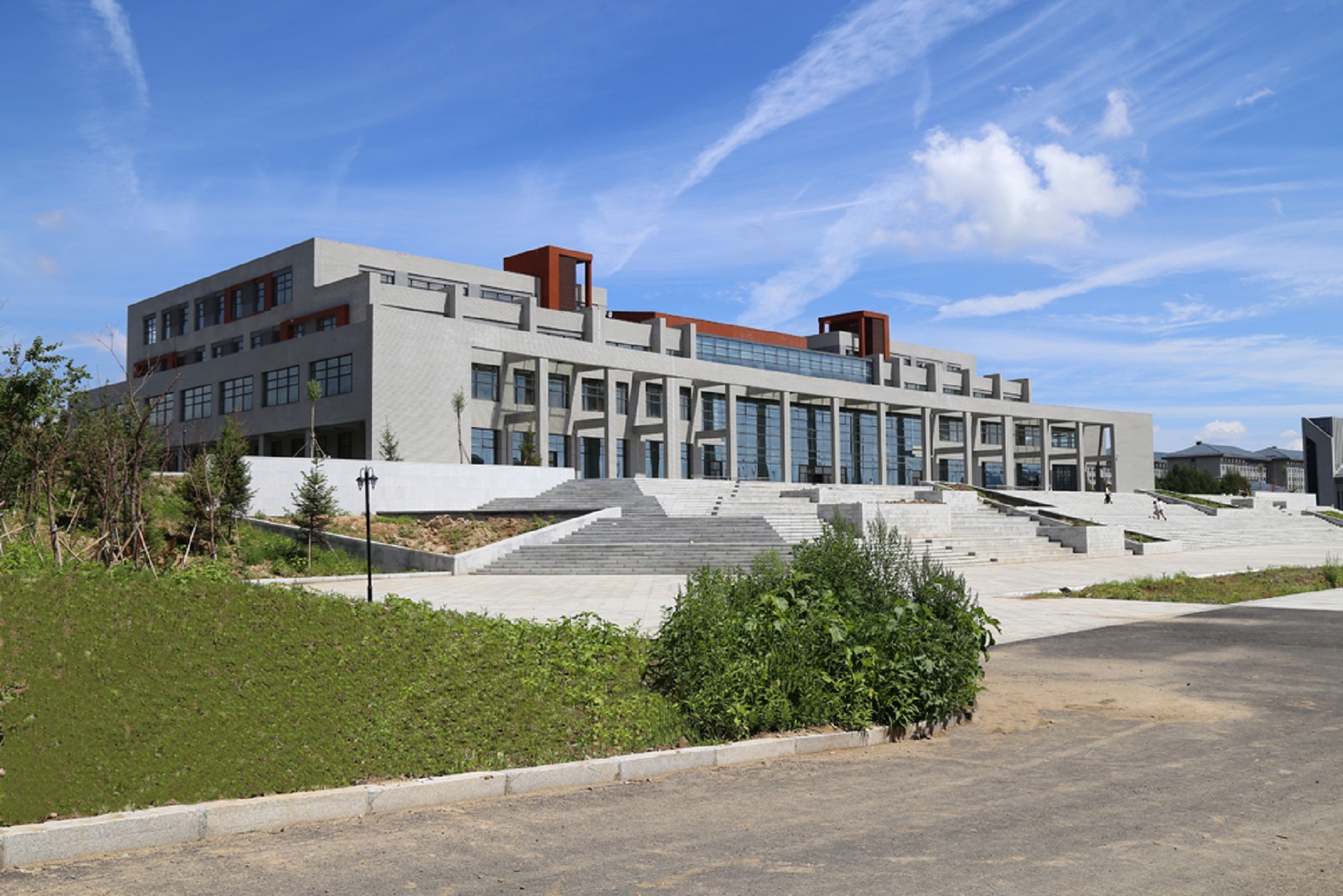  p>吉林铁道职业技术学院(jilin railway technology college),位于