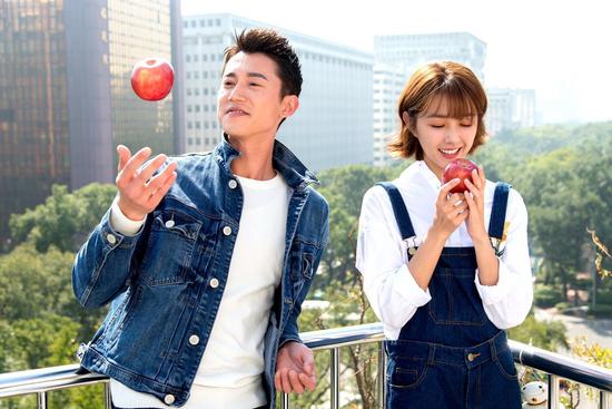  p data-id="gnbiebi9c2">《极品绝配》是由台湾三立电视台出品, a