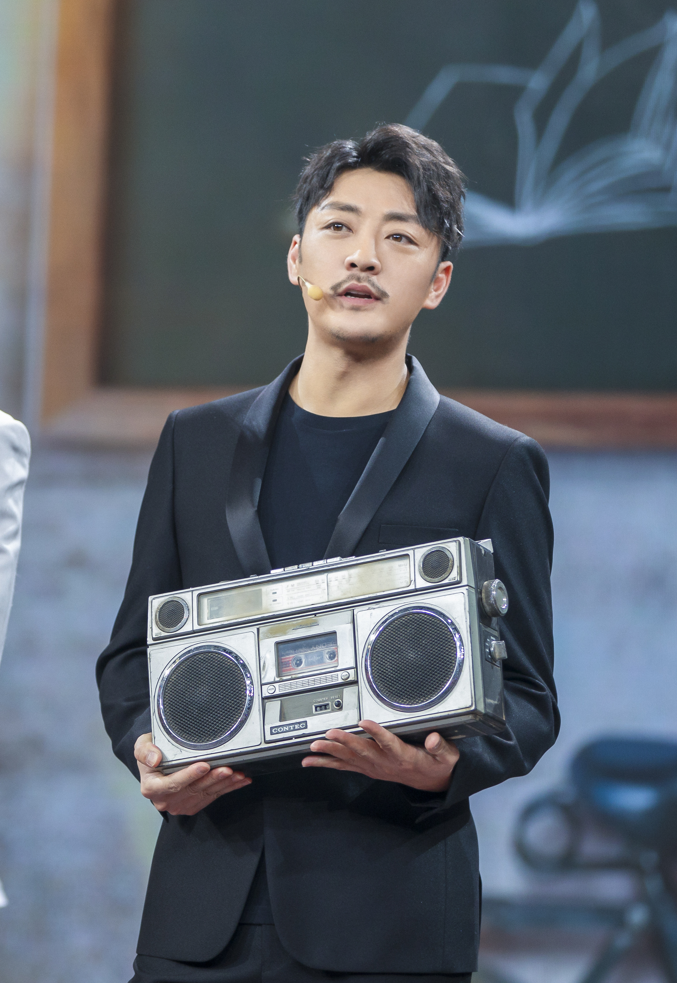  p>赵达,1980年7月22日出生于辽宁省沈阳市,中国内地影视男演员,毕业