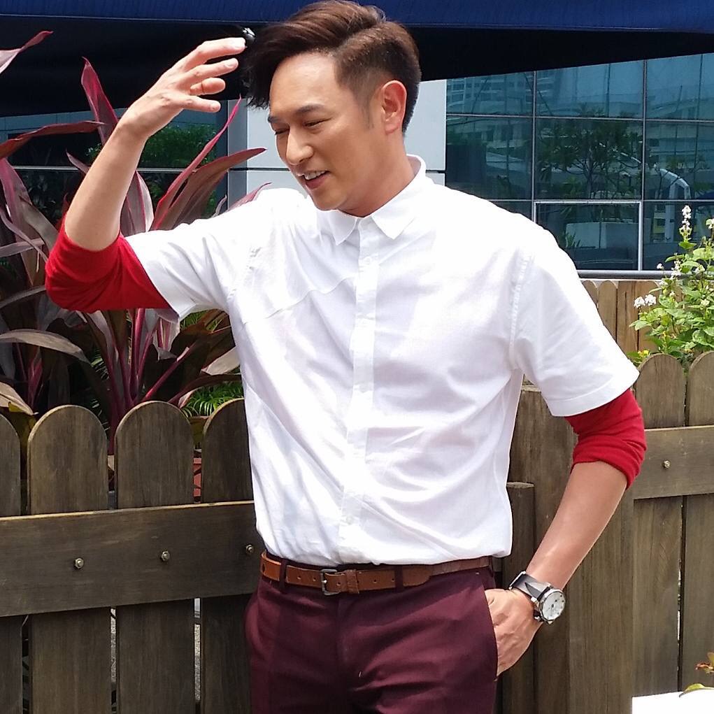  p>陈键锋,1978年5月4日出生于中国香港,中国香港男演员,歌手,毕业于