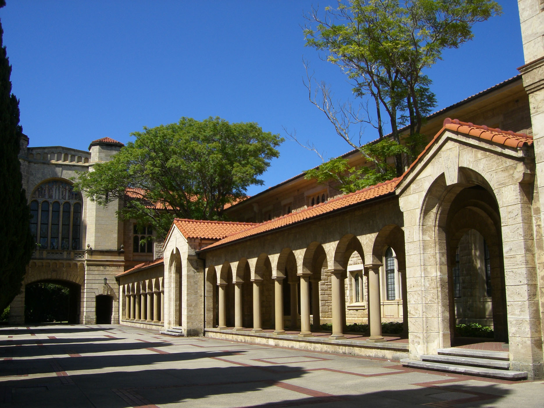  p>西澳大学(university of western australia,简称:uwa),始建于1911