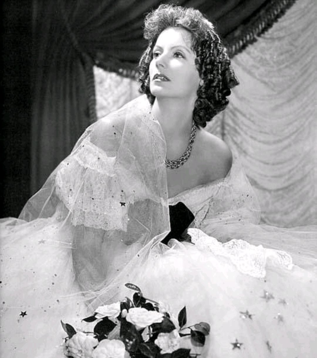 读书 从 茶花女 谈妓女的救赎 百科ta说