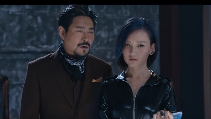 lemmaid="1493858">广州蓝弧文化传播有限公司 /a>出品的真人网剧《 a