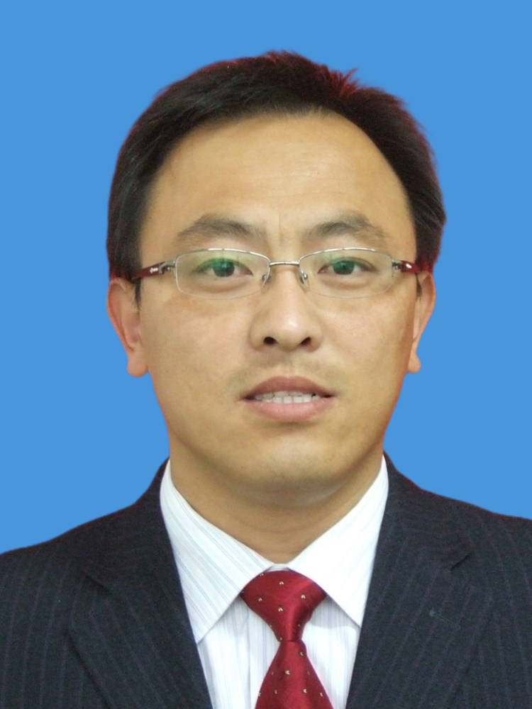 "tonbanxzieqy">现任山东省烟台市招远市教育和体育局党组成员,副局长