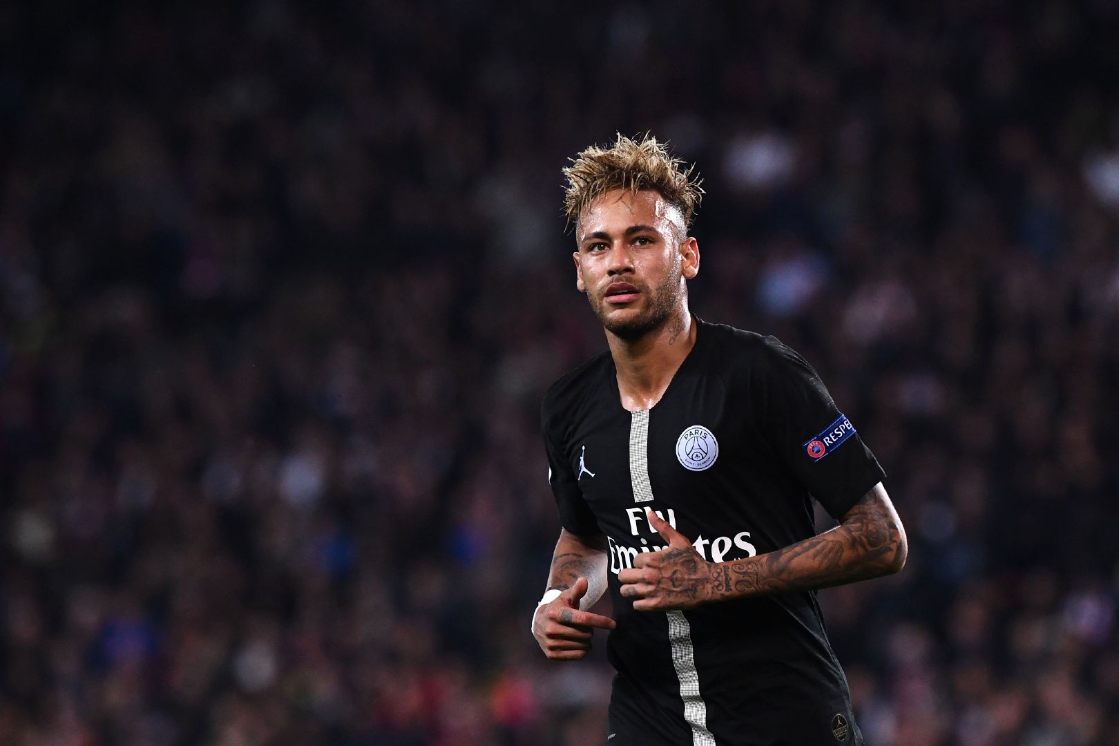 neymar da silva santos júnior),通称 b>内马尔 /b>(neymar),1992年