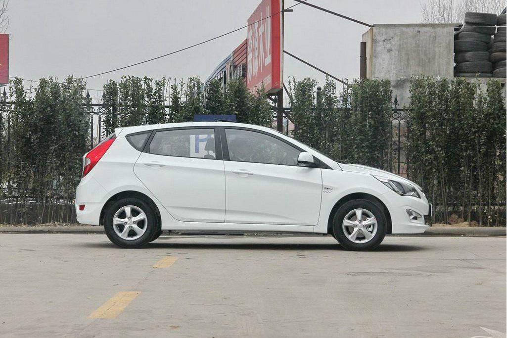 data-lemmaid="852373">北京现代品牌的汽车