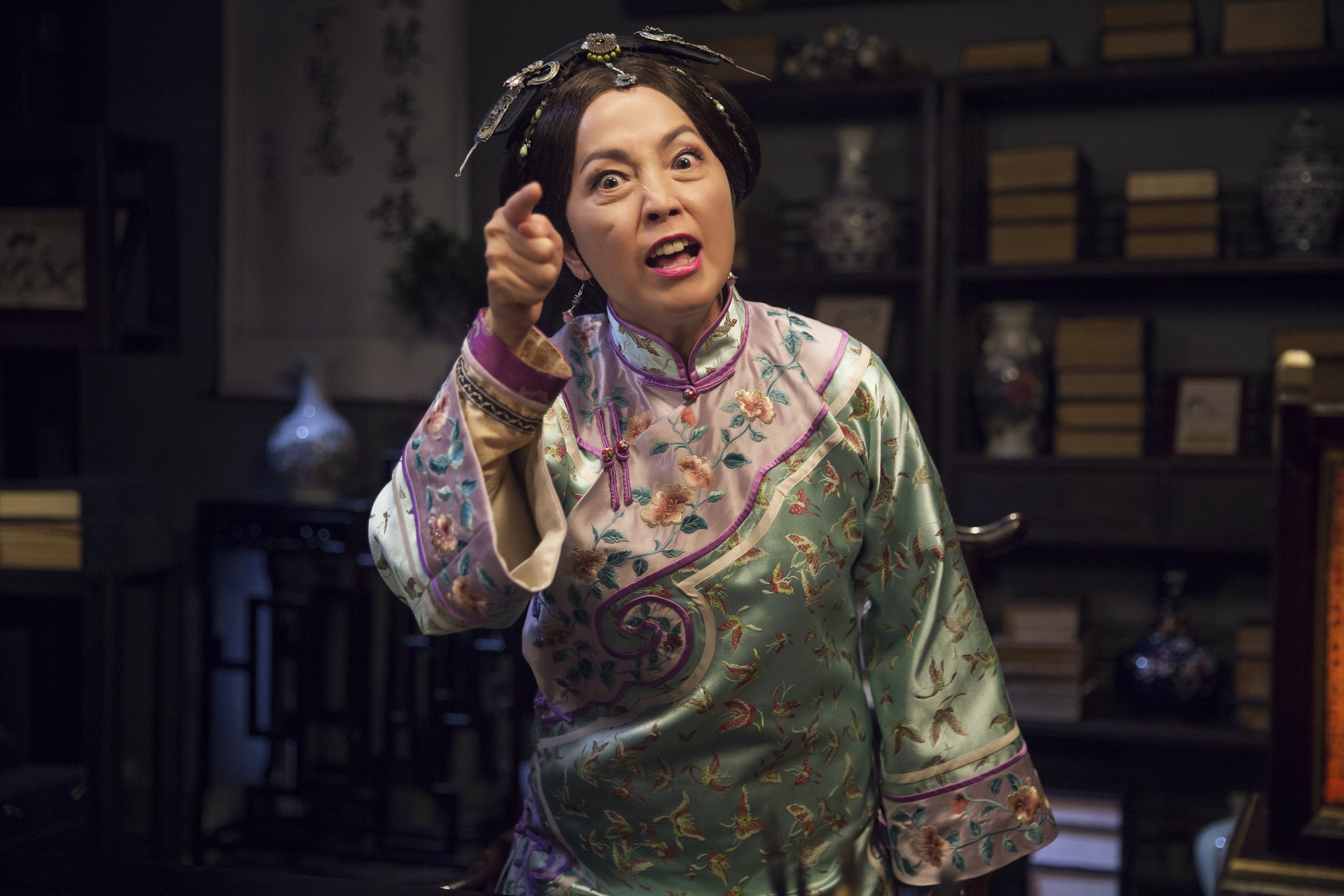 女,《 a target="_blank" href="/item/毛驴县令/12000991" data