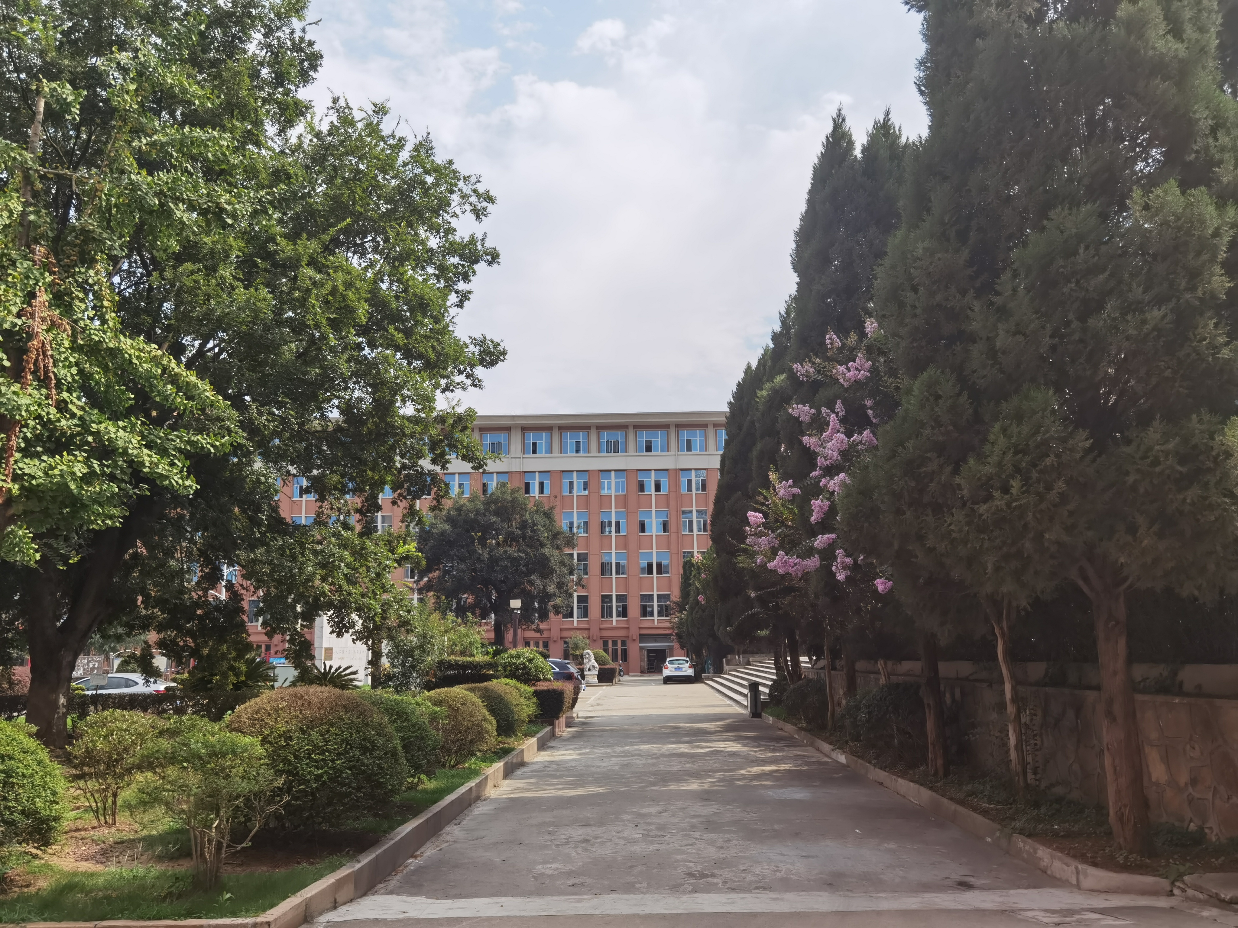 安徽省太湖中学