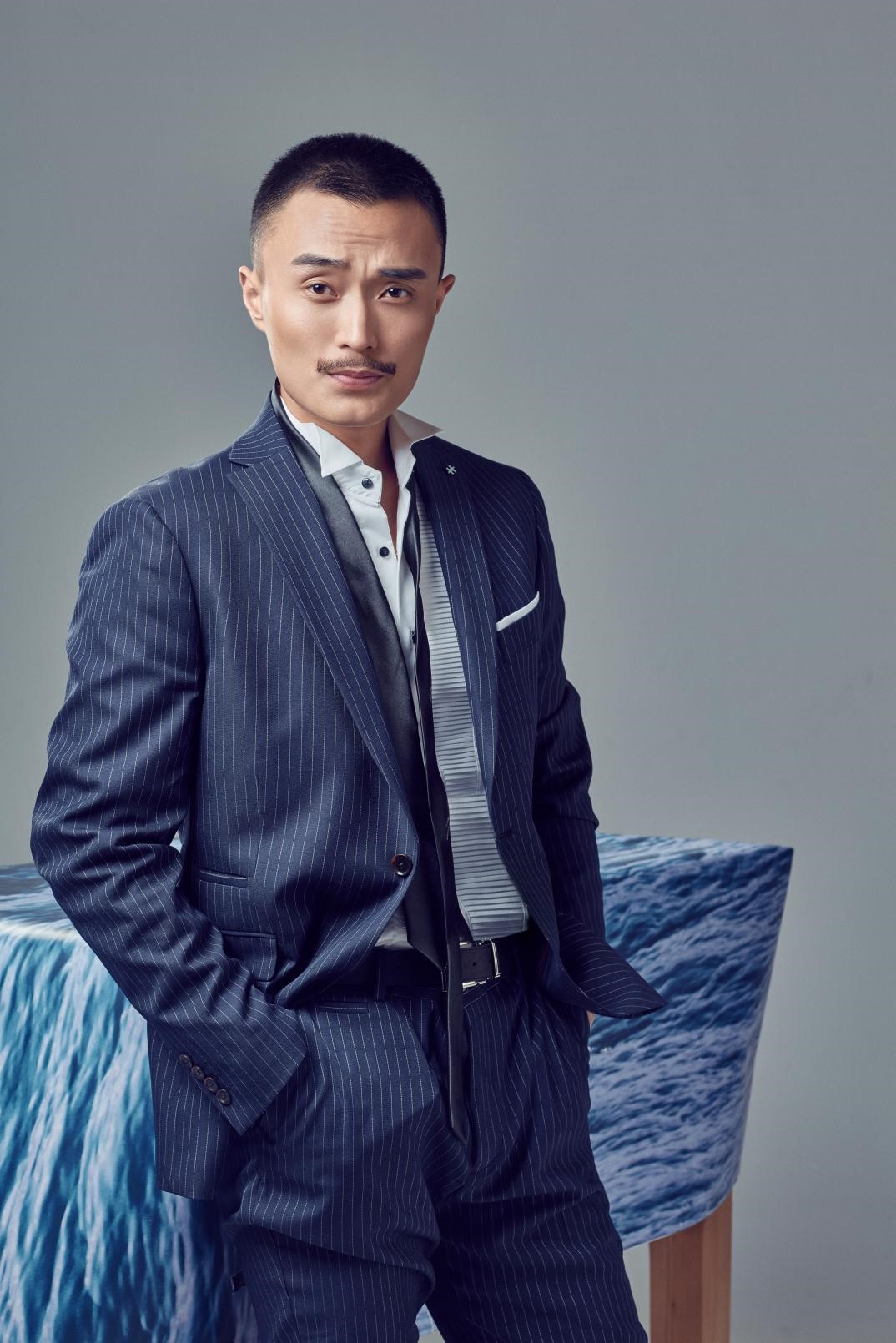 宝藏戏骨男艺人高登 对表演充满热情和执着的男艺人_百科TA说