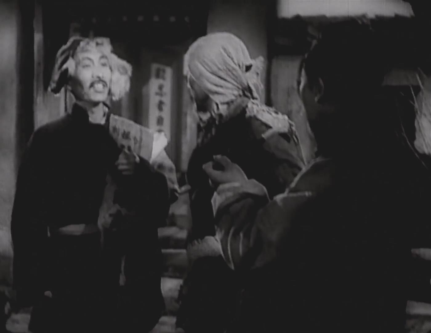 《吕梁英雄》是由 a target="_blank" href="/item/北京电影制片厂