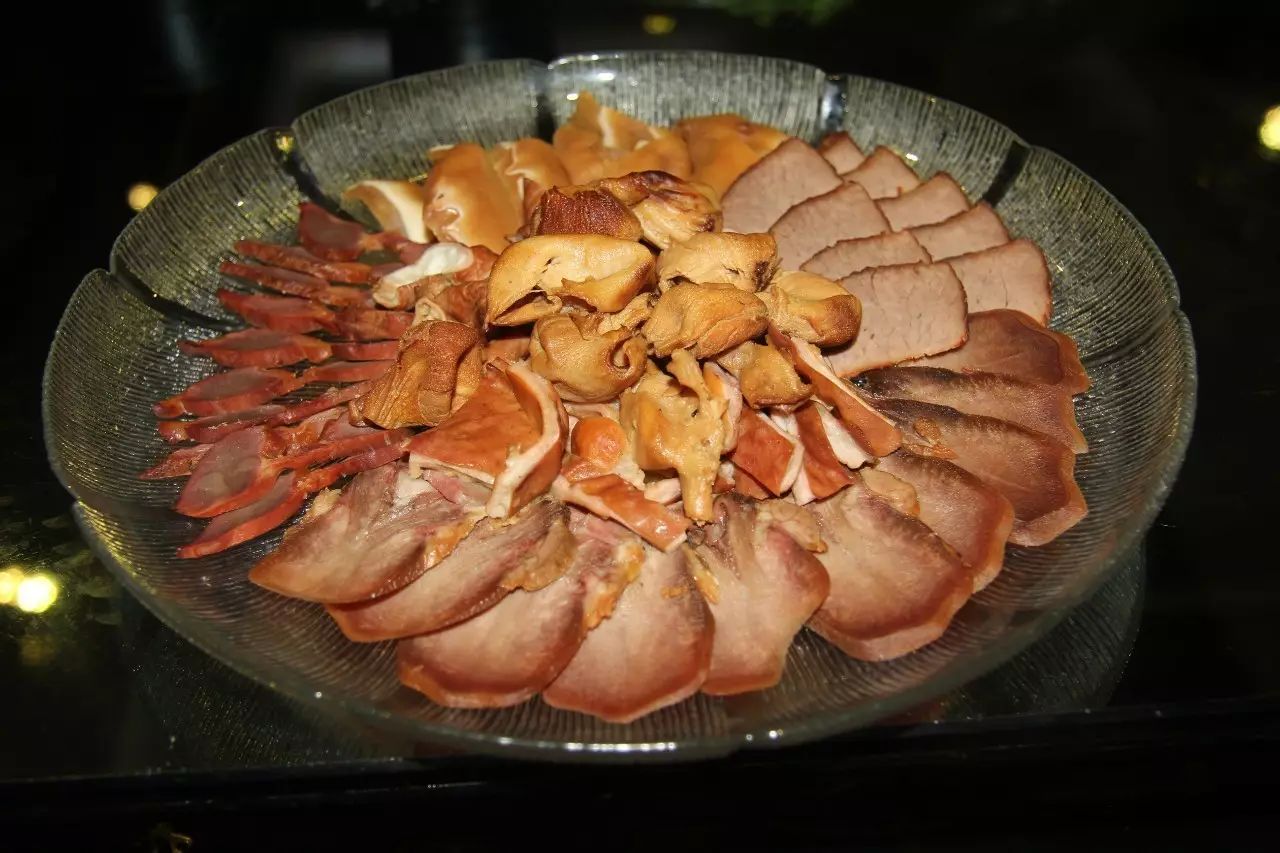 熏酱拼盘