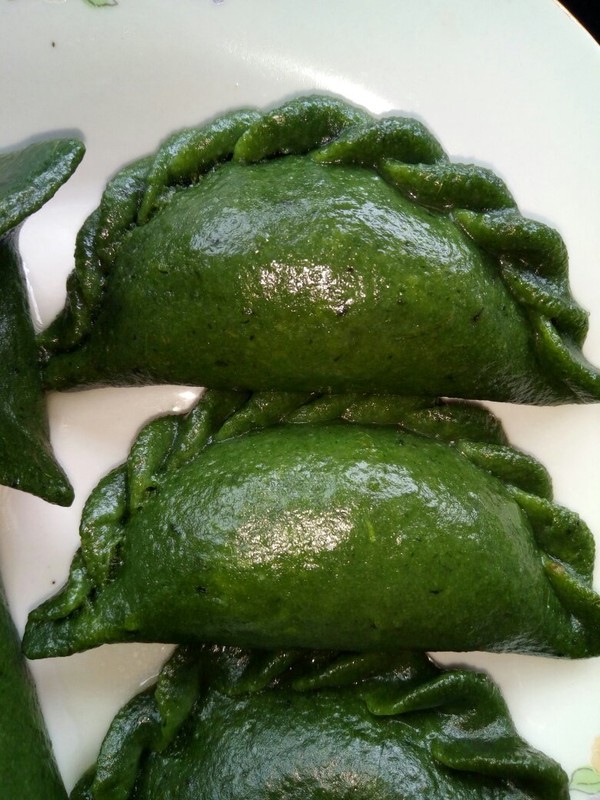 data-lemmaid="137575">清明节 /a>民俗,清明食艾饺,能驱邪禳毒