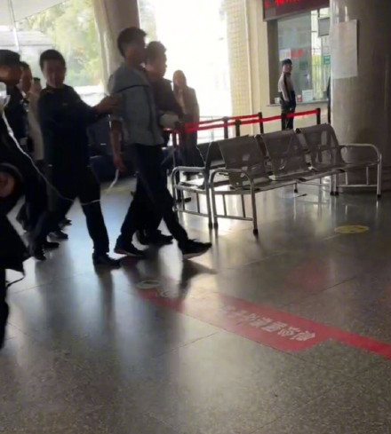 10·21湘潭持刀杀人案_百度百科