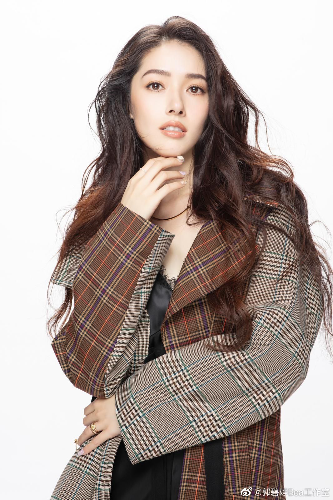 (bea hayden),1984年1月16日出生于台湾省台北市,华语影视女演员,时尚