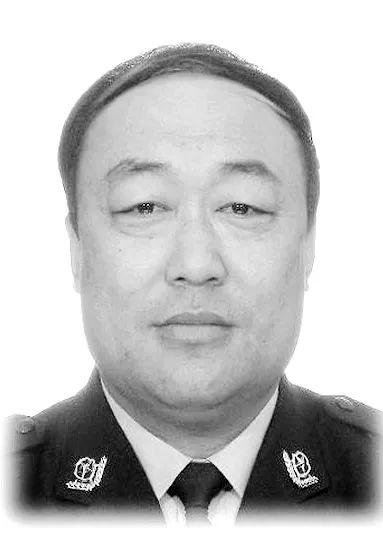 1964年12月26日-2021年5月24日) /i>,男,汉族,辽宁省葫芦岛市建昌县人