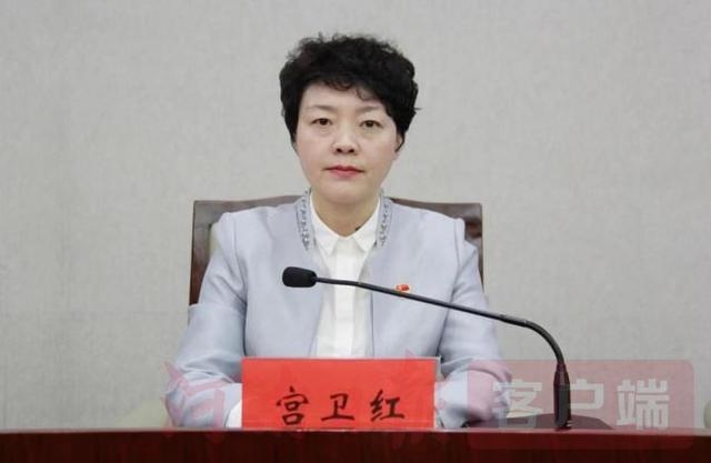  p>宫卫红,现任焦作市城乡一体化示范区(高新区)党工委副书记,管委会