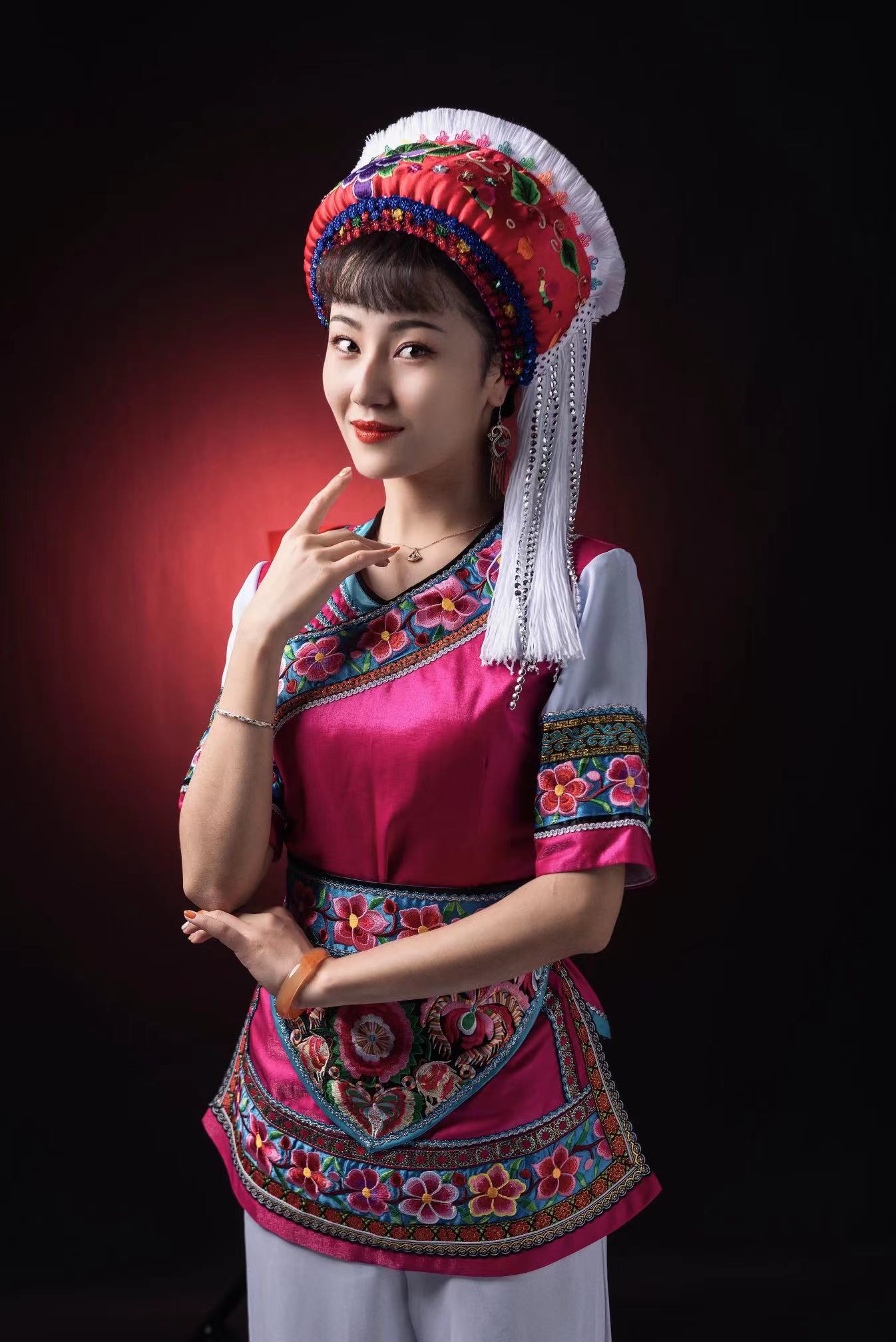 阿吉希雅