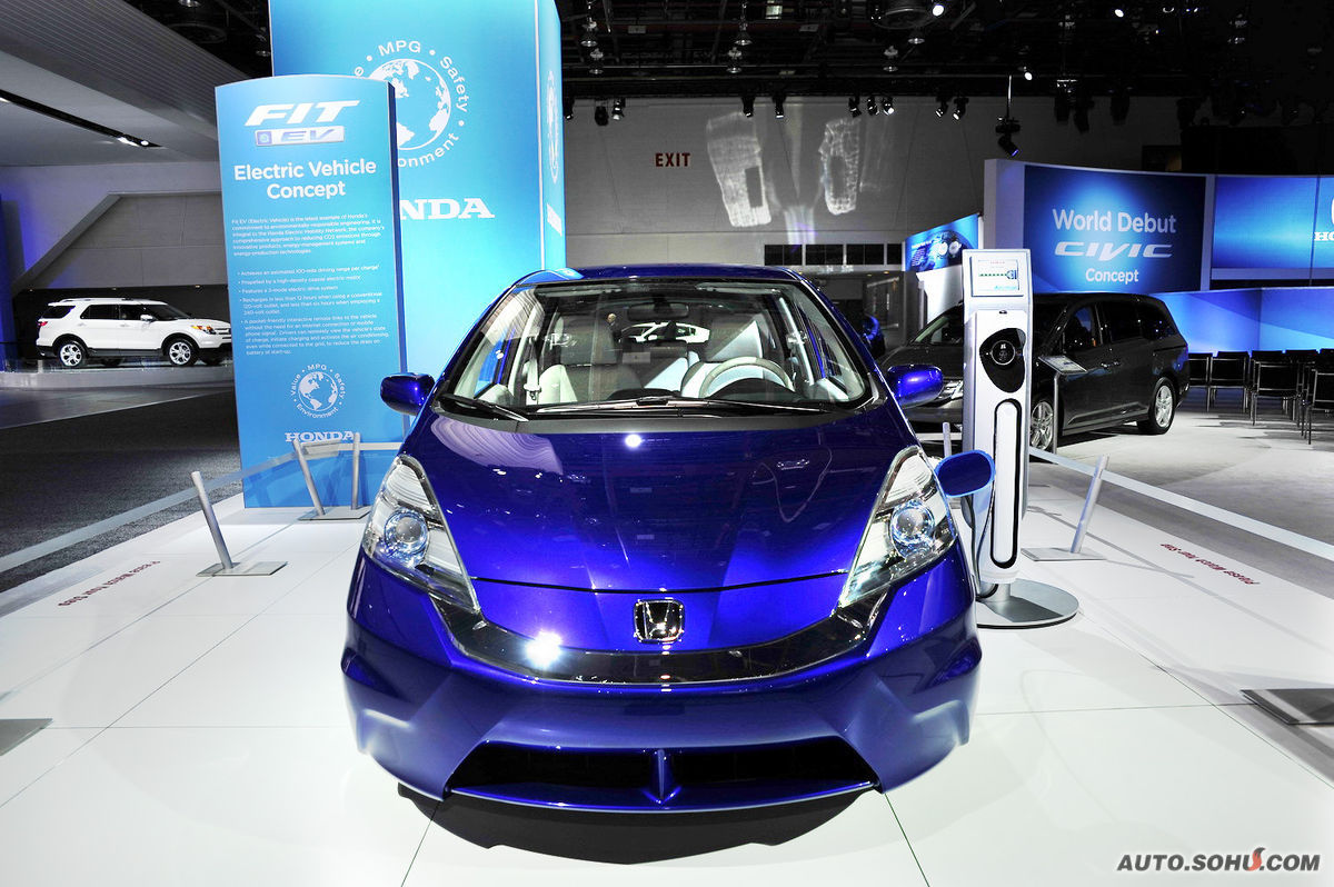 ">飞度 /a>为 a target="_blank" href="/item/广汽本田/8214513"