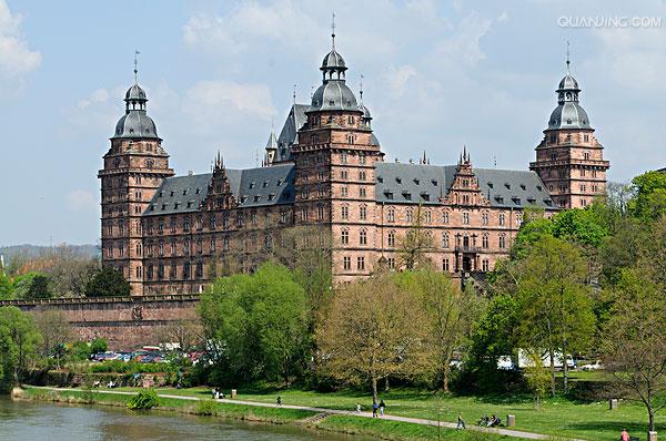  p>约翰内斯堡(英语:johannesburg),是南非共和国豪登省省会,著名的"