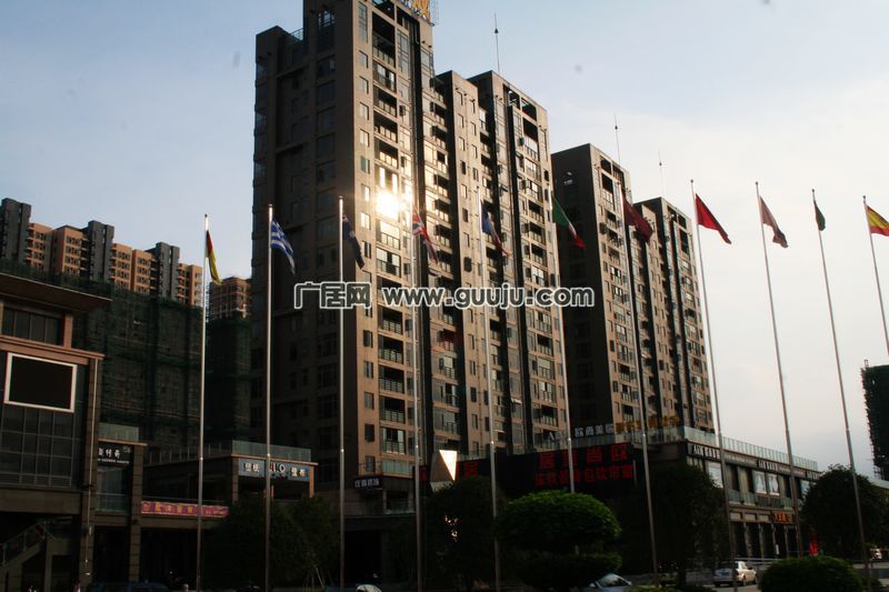  p data-id="swjg51mkeewi">融侨城是位于福清市的一处楼盘. /p>