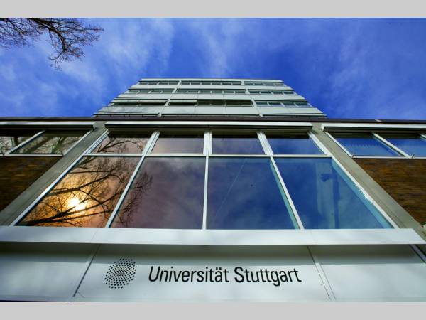 >斯图加特大学(universit  t stuttgart) /b>始建于1829年,位于德国 a